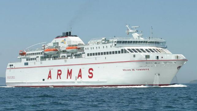 Barcos Naviera Armas EDIIMA20150225 0929 13