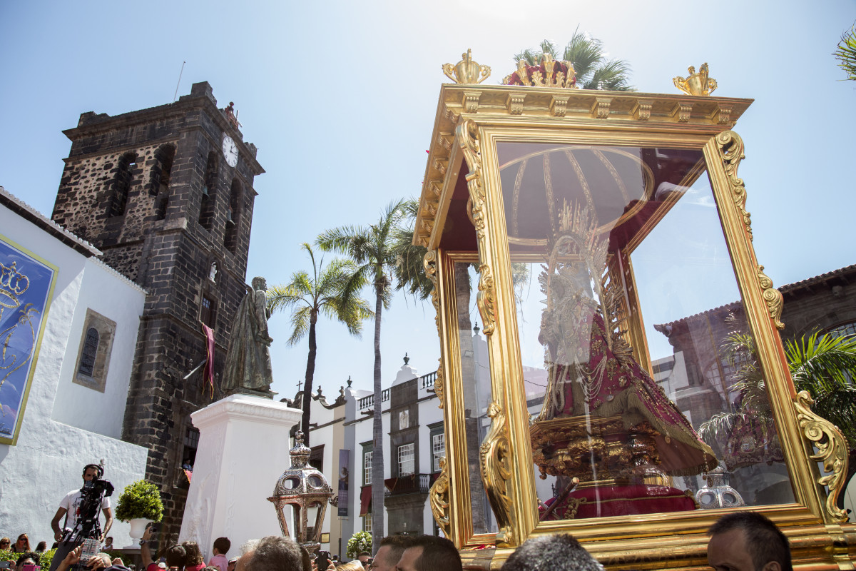 Foto imagen de archivo de las Fiestas Lustrales de la Bajada de la Virgen de Las Nieves