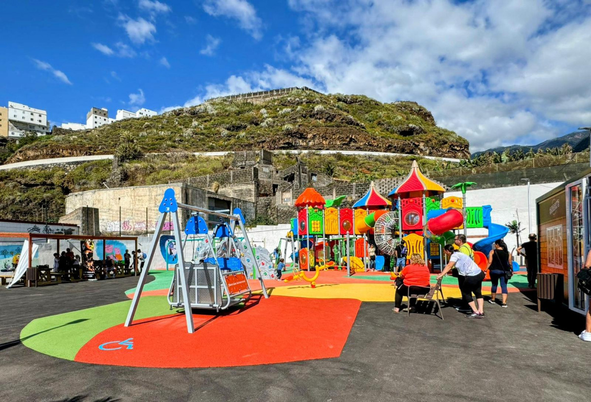 Foto el parque infantil del COP abre definitivamente sus puertas