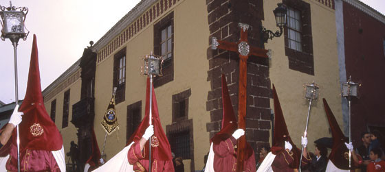 F77b024345e24f718ea44807544fce9fsemanasanta04grande1