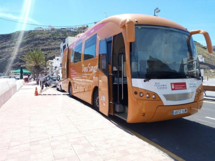 Guagua Instituto de Hemodonación y Hemoterapia en Playa de Santiago 696x522