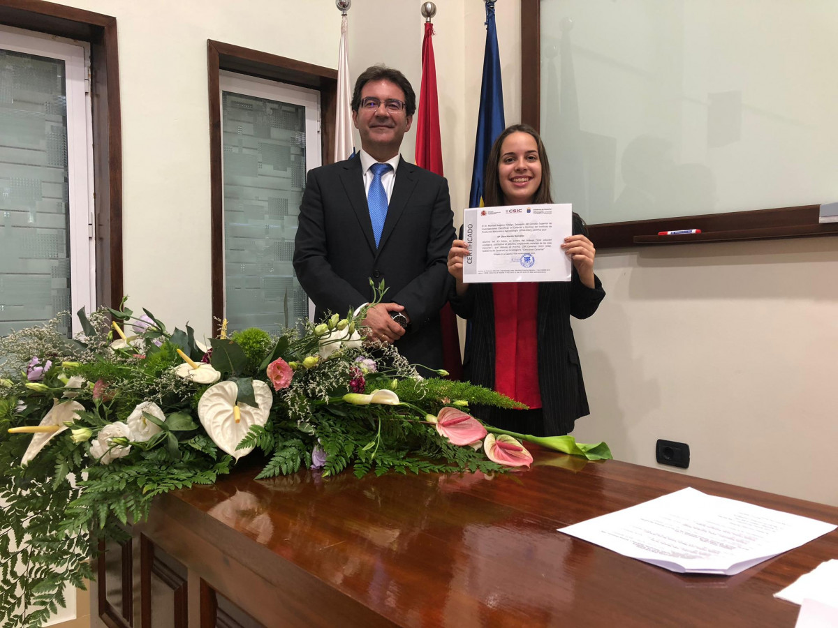 Jose ADrian Hernandez y alumna IES Villa de Mazo premiada CSIC