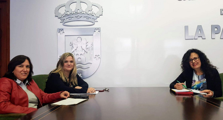 171219 Formacion punto violeta Nieves Rosa Arroyo Ana de León