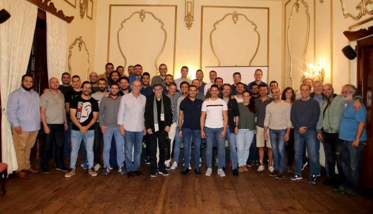 Reunión participantes Danza Enanos