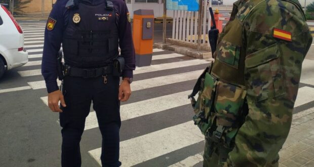EuropaPress 2723629 militar policia nacional almeria 620x330