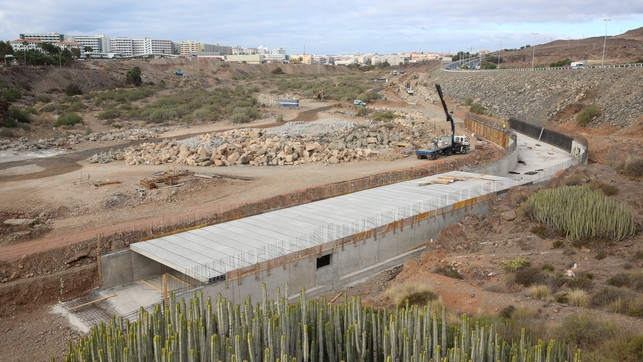 Obras canalizacion Veril Siam Park EDIIMA20180622 0757 31