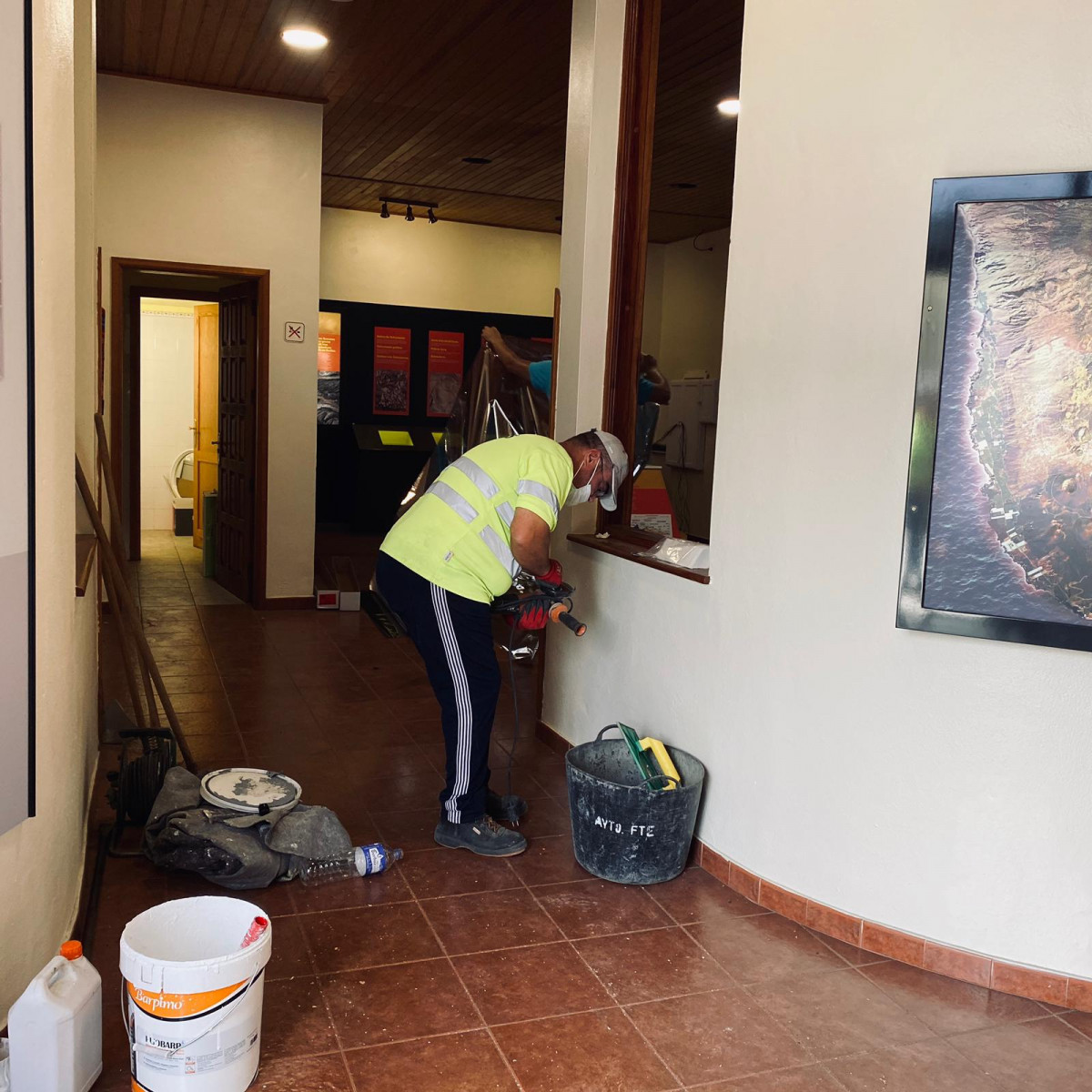Obras Centro de Visitantes Volcu00e1n de San Antonio (4)