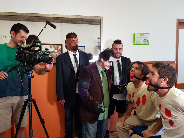 1 FOTO NOTA 2