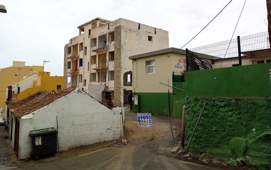 Edificio de Los Maestros en demoliciu00f3n2