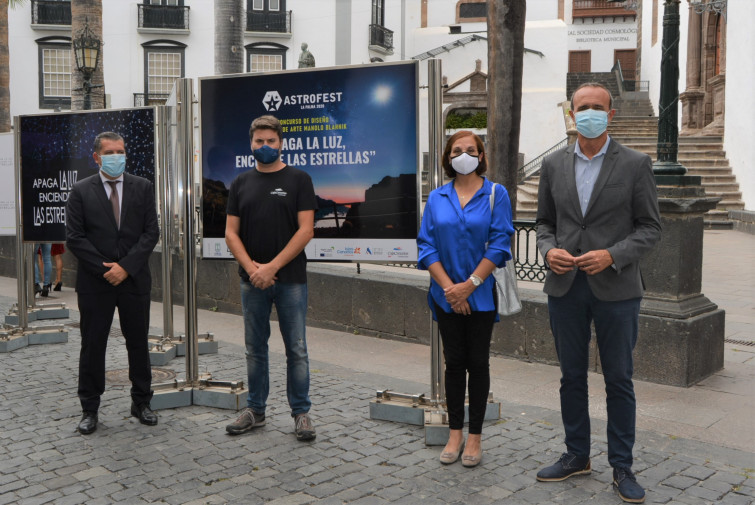 071020 Exposición Apaga la luz enciende las estrellas