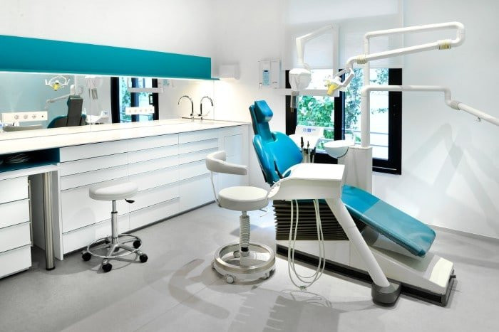 Como elegir clinica dental barcelona