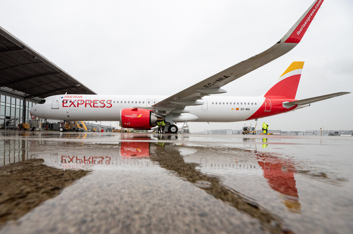 IberiaExpress A321neo (EC NIA) 1