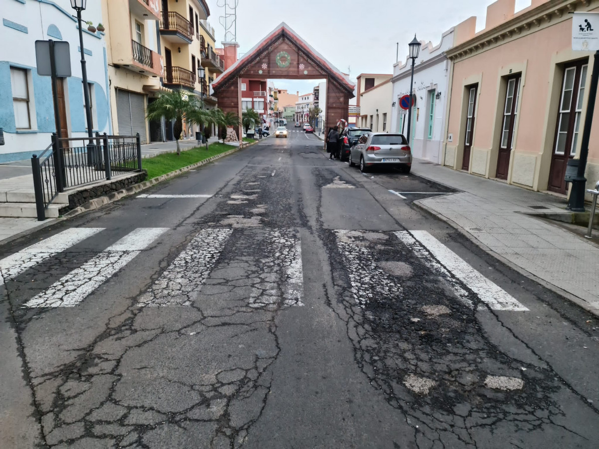 Imagen actual de uno de los tramos de la Calle 30 de Mayo en el casco urbano de San Pedro.