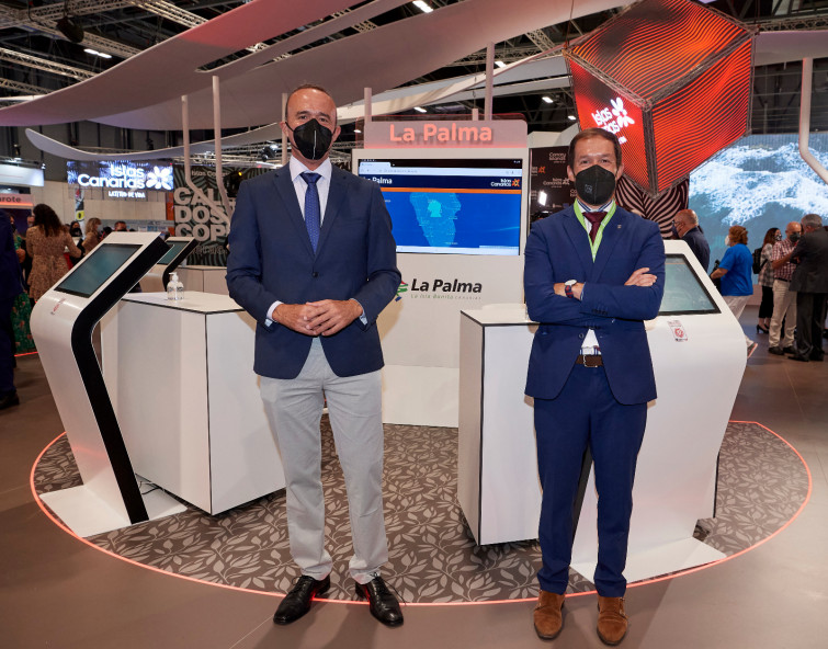 Mariano Zapata y Raúl Camacho stand La Palma 1