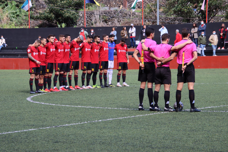 ROJA (122)