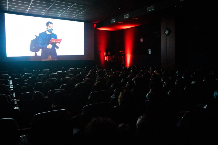 1. público gala