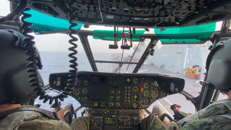 3. Toma helicoptero BHELMA VI en Buque Juan Carlos I