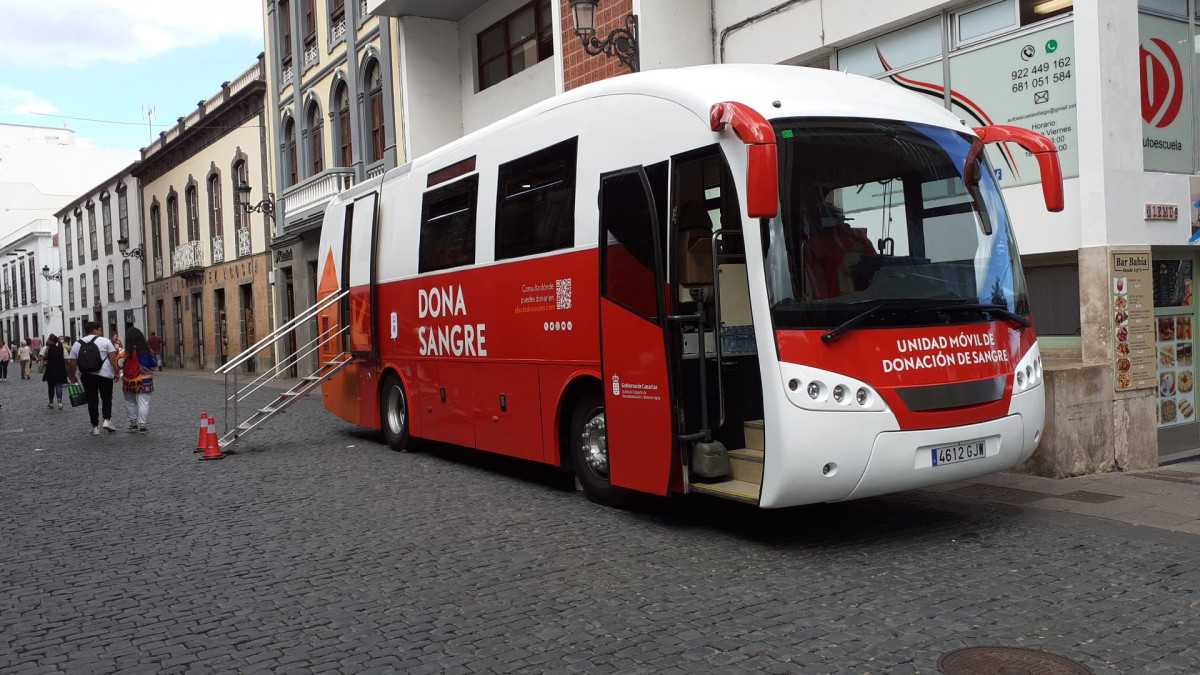 Unidad mu00f3vil del ICHH en Santa Cruz de La Palma