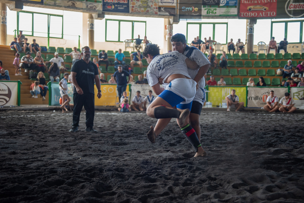 20221106 III Torneo Fajin Lucha Canaria (u00a9Carlos Aciego)25