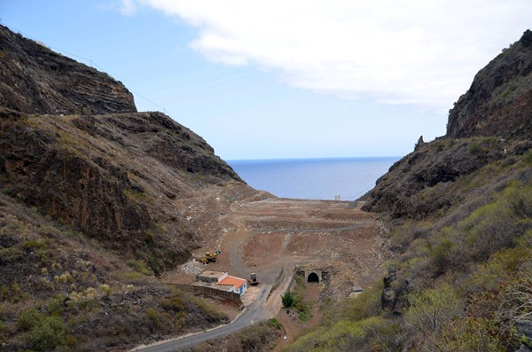Vertedero de barranco Seco la palma