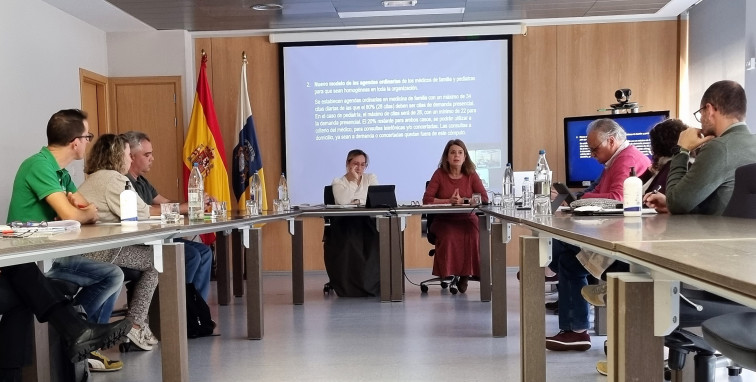 Un momento de la reunión con las sociedades científicas de Atención Primaria