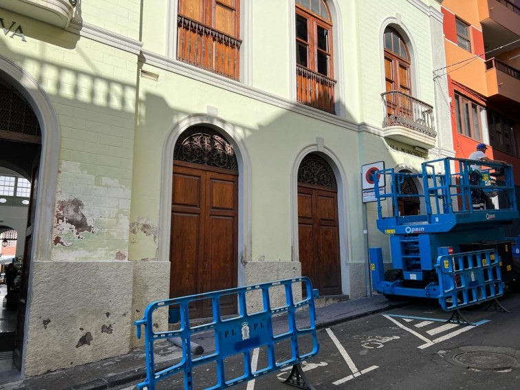 Foto inicio de los trabajos de embellecimiento de La Recova