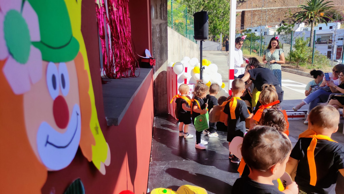 Foto Instante acto fin de curso Escuela Infantil Municipal de la capital palmera