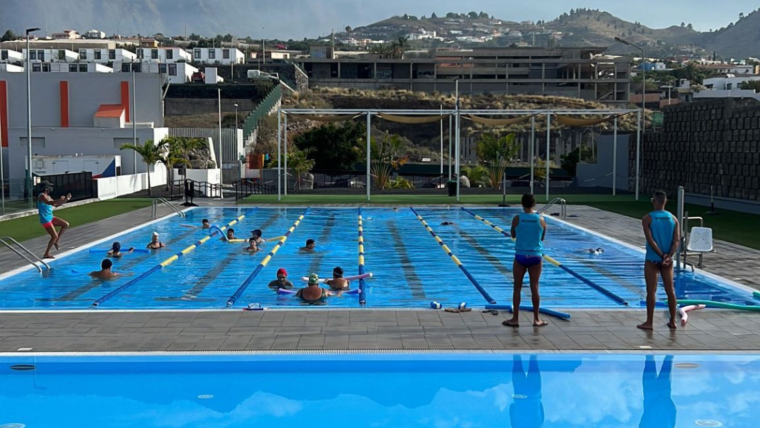 Piscina municipal Los Llanos