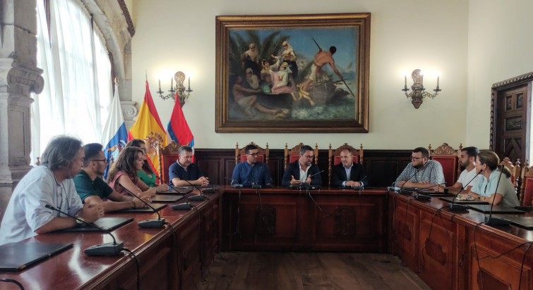 Foto encuentro con el presidente del Cabildo Insular de La Palma