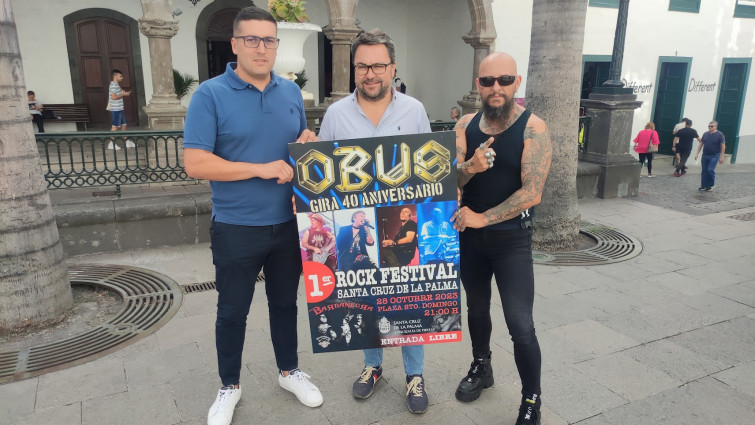 Fotografía Cartel presentación de Obús