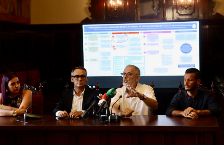 Rueda de prensa PGO