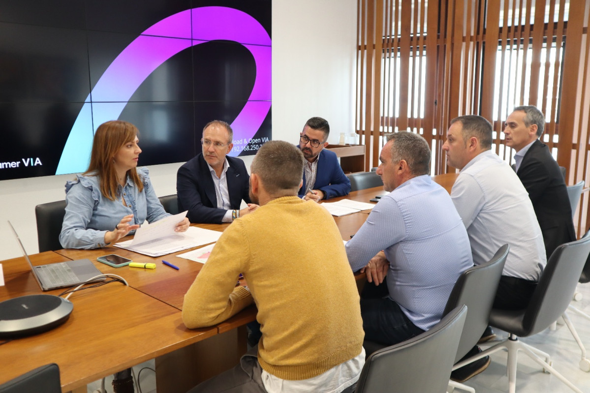Reuniu00f3n Cabildo y alcaldes