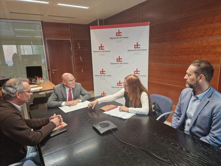 Profesores interinos de los Conservatorios de música de Canarias