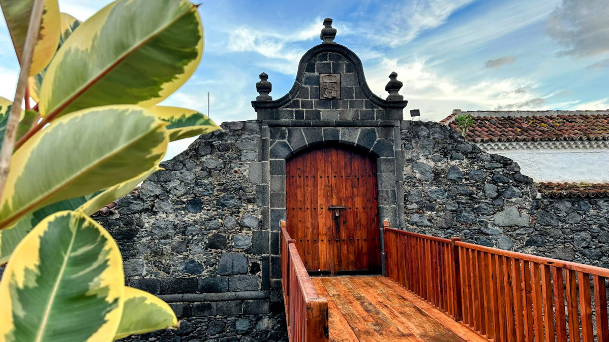 Foto Castillo Santa Catalina visitantes