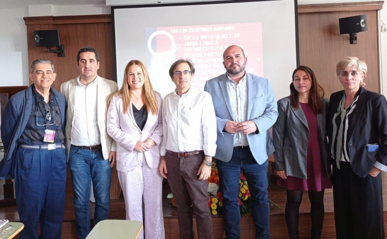 FOTO. I Encuentro de Escritores Canarios en el IES Las Breñas