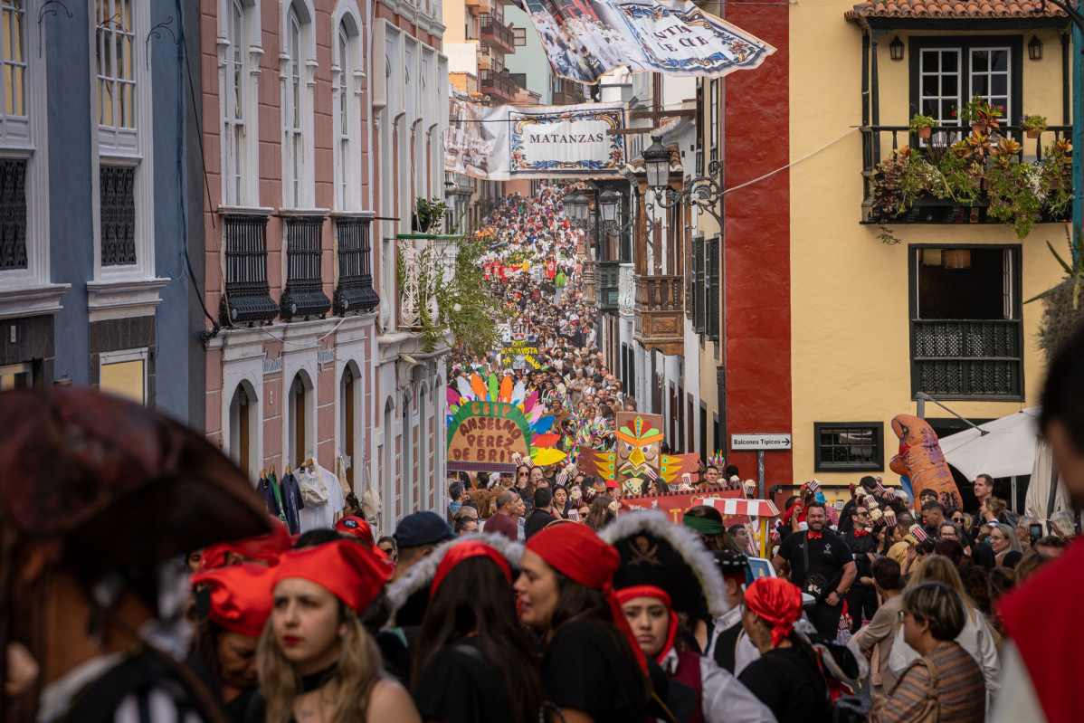 Foto 1 Coso Infantil carnaval 2023 dedicado al mundo del cine