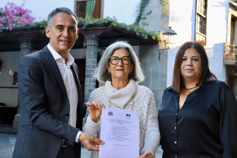 Mujer Destacada 2
