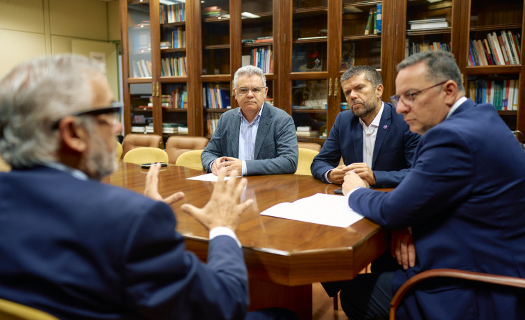 FOTO. Poli Suárez se reúne con los rectores de las universidades públicas canarias (3)