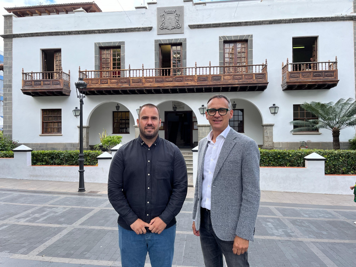 Pablo Almeida y Javier Llamas Diario Palmero 