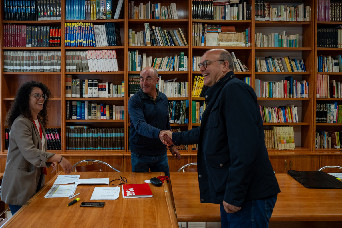 Anselmo Votando Diario Palmero