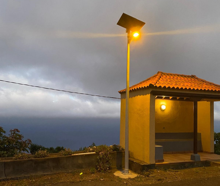 180724 Iluminación marquesinas (1)