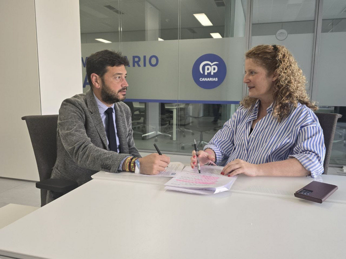 Qadri y raquel Diario palmero 