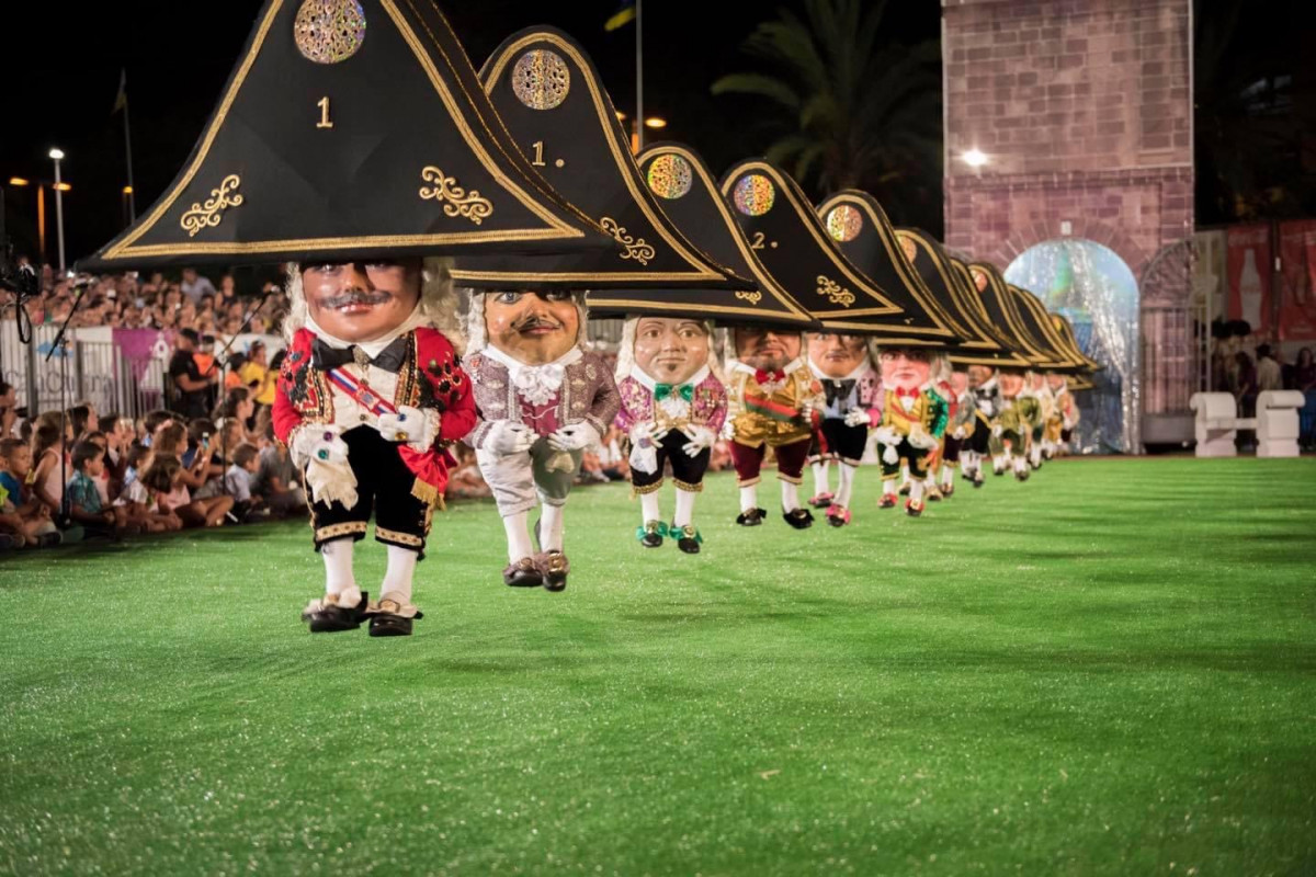 Danza de Los Enanos Diario Palmero 