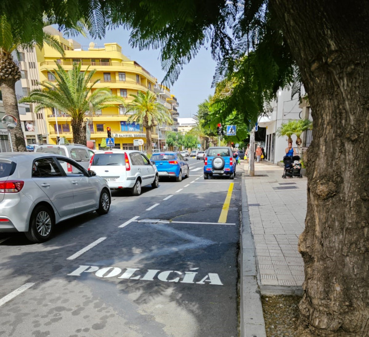 Policía
