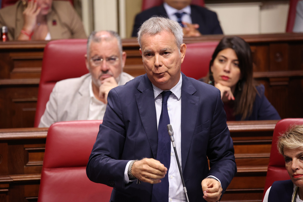 SEBASTIu00c1N FRANQUIS PREGUNTA TURISMO
