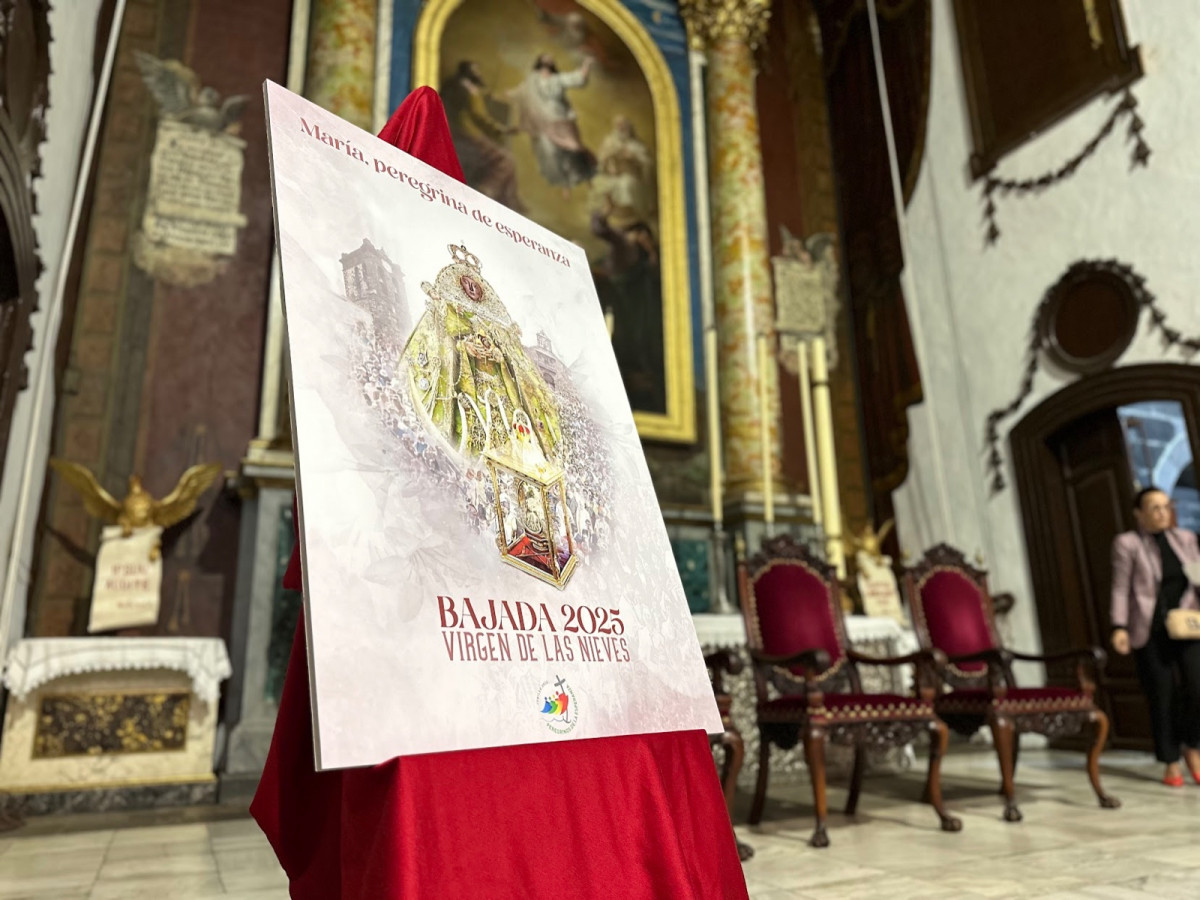 Cartel religioso Bajada 2025