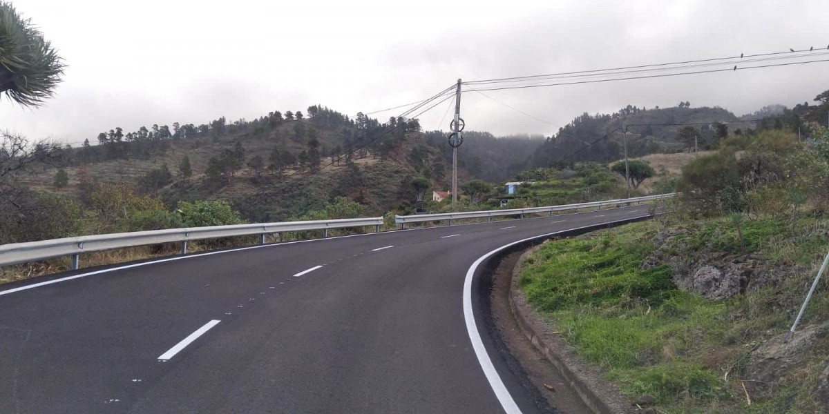 080124. NP. Avanzan los tru00e1mites para ejecutar las obras de mejora del trazado de la carretera Las Tricias Llano Negro en Garafu00eda