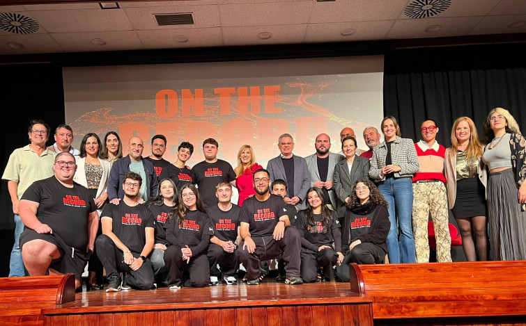 FOTO. Se estrena el documental On the Record Crónicas de ceniza y lava mucho más que un trabajo de clase