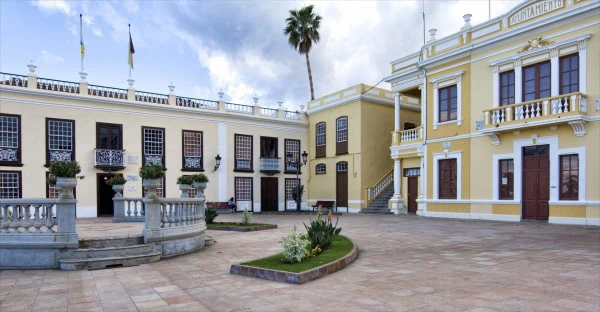 Ayuntamiento de Villa de Mazo