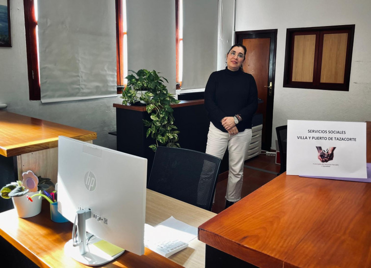 Lisi Sánchez en las nuevas oficinas de Servicios Sociales